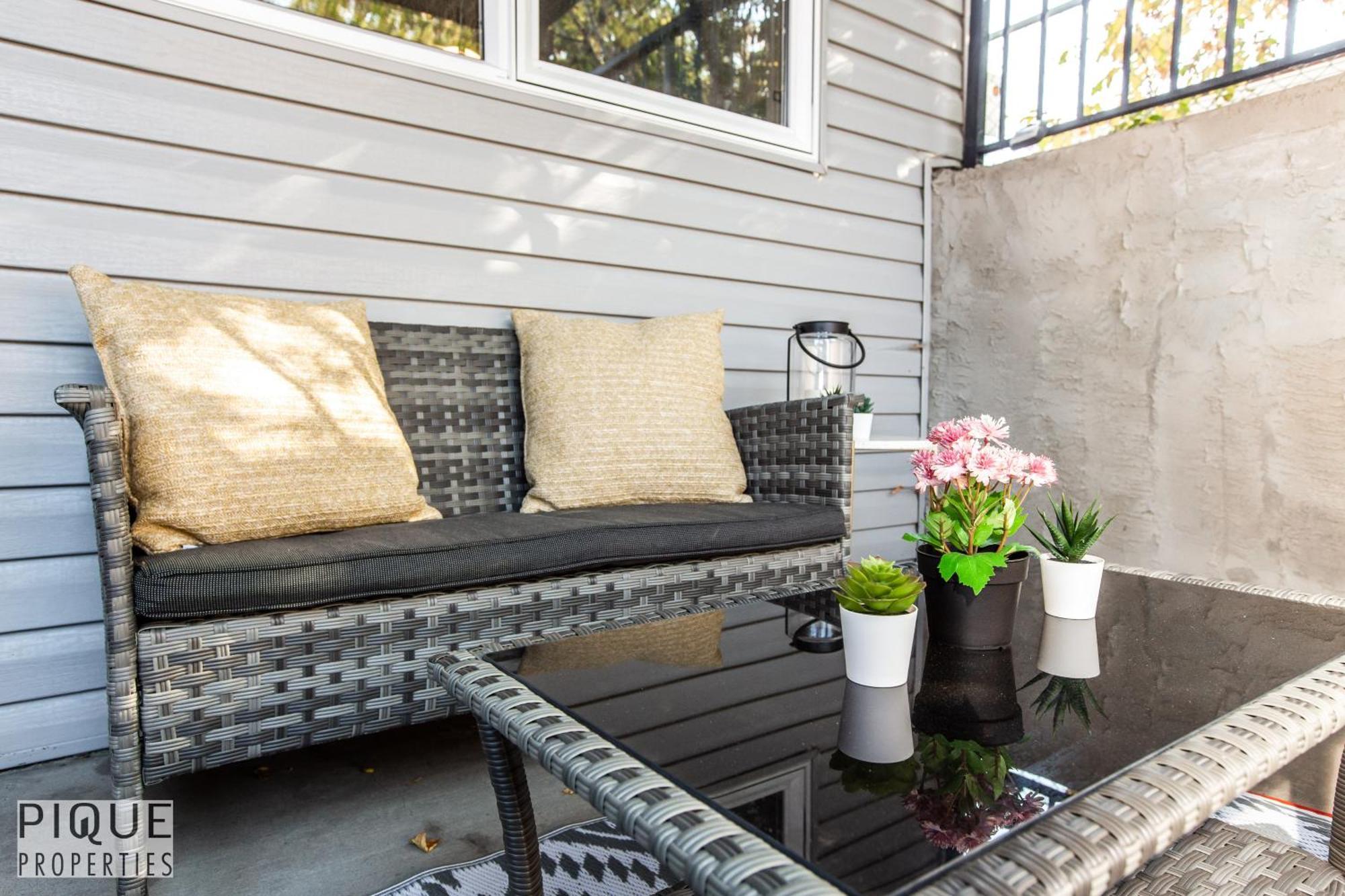 Executive Home - Long Stays Welcome - Garage Parking - Free Wifi & Netflix Edmonton Pokój zdjęcie