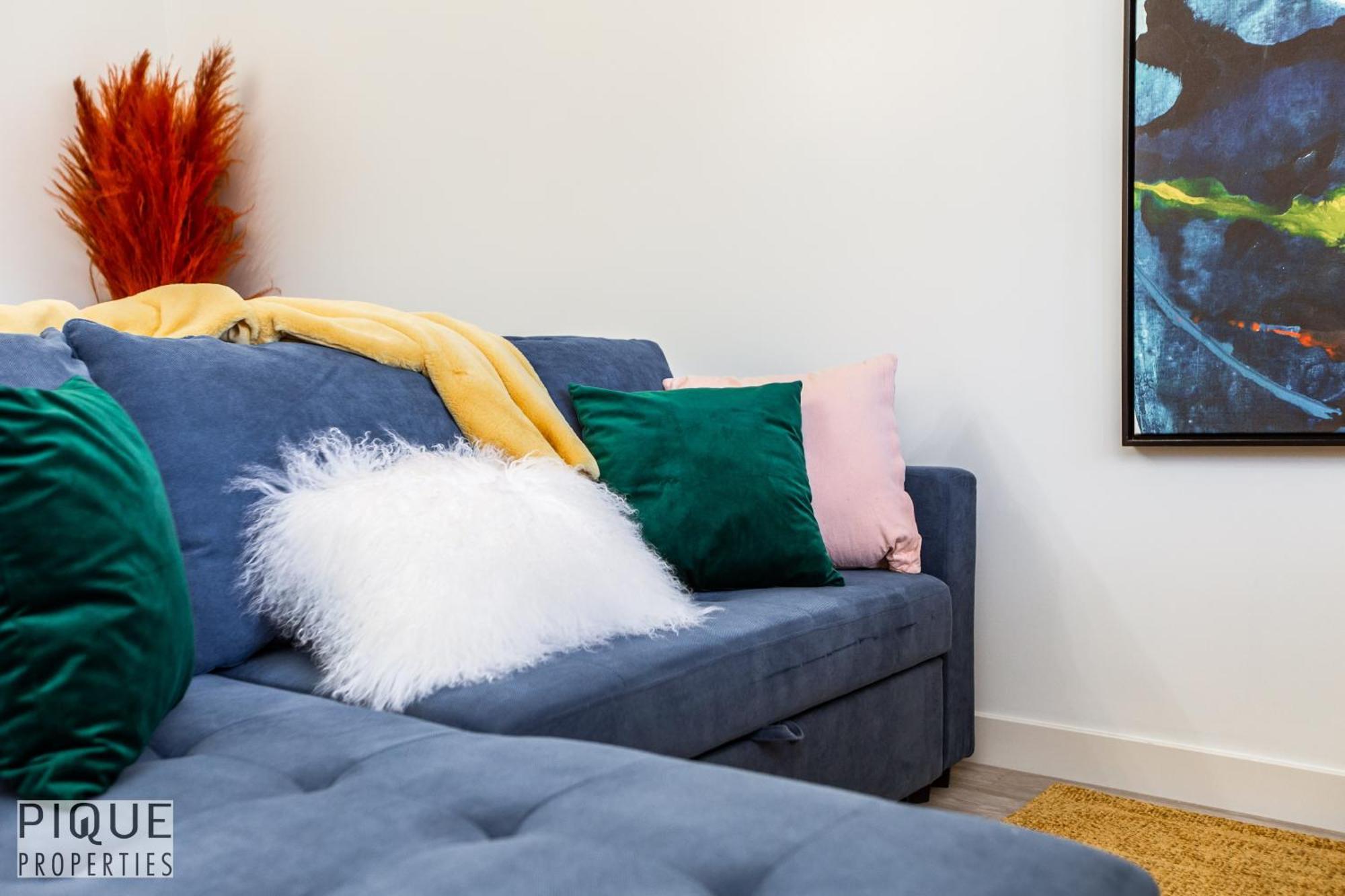 Executive Home - Long Stays Welcome - Garage Parking - Free Wifi & Netflix Edmonton Pokój zdjęcie