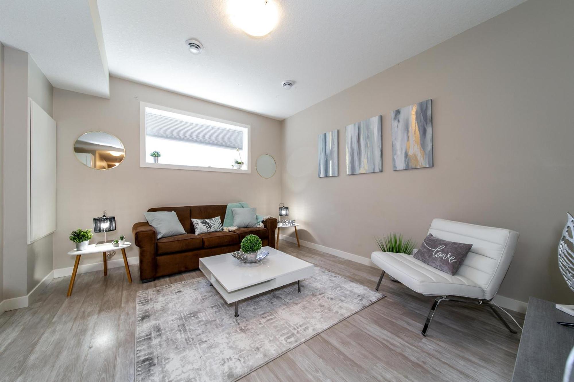 Executive Home - Long Stays Welcome - Garage Parking - Free Wifi & Netflix Edmonton Pokój zdjęcie