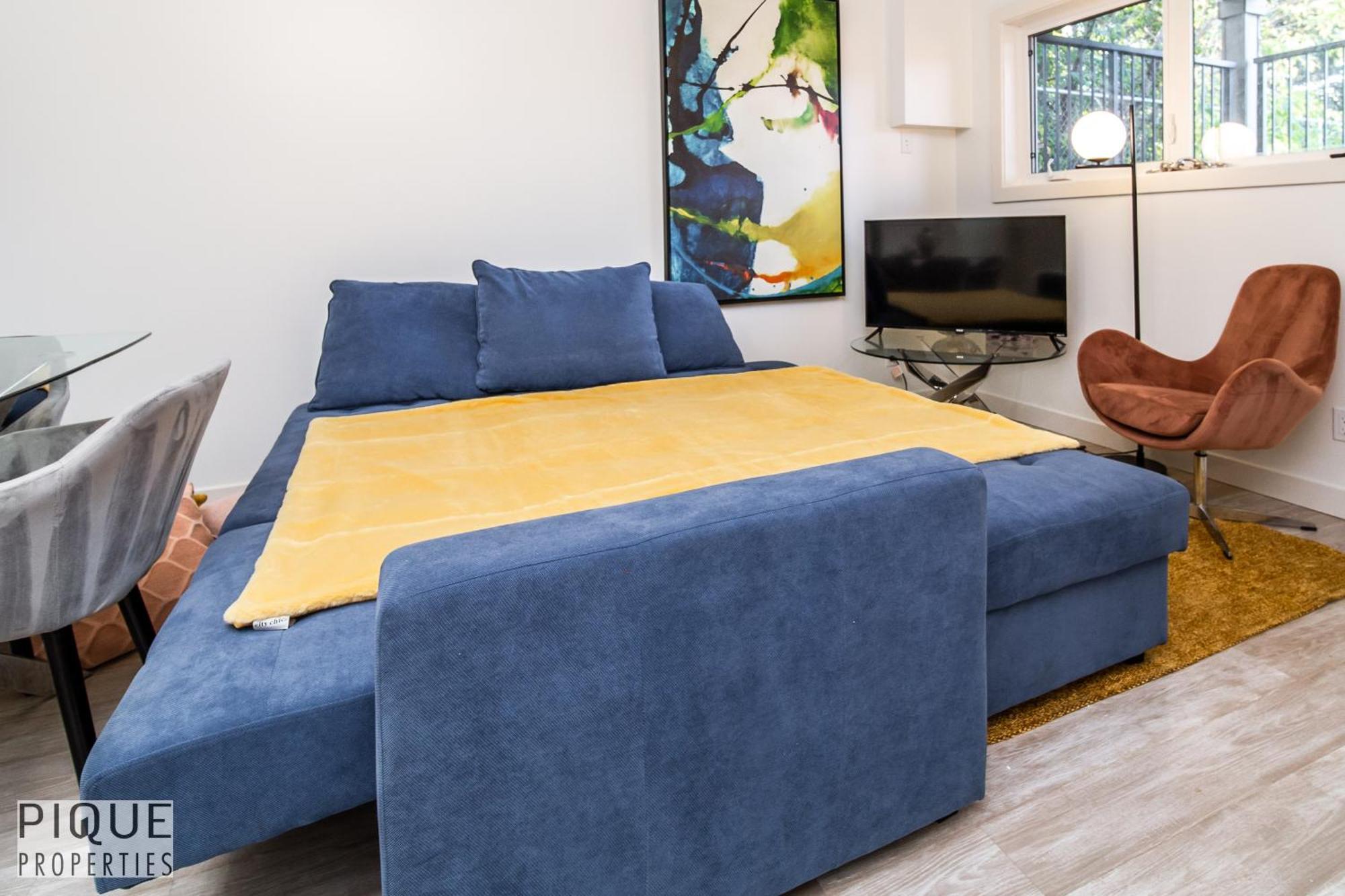 Executive Home - Long Stays Welcome - Garage Parking - Free Wifi & Netflix Edmonton Pokój zdjęcie