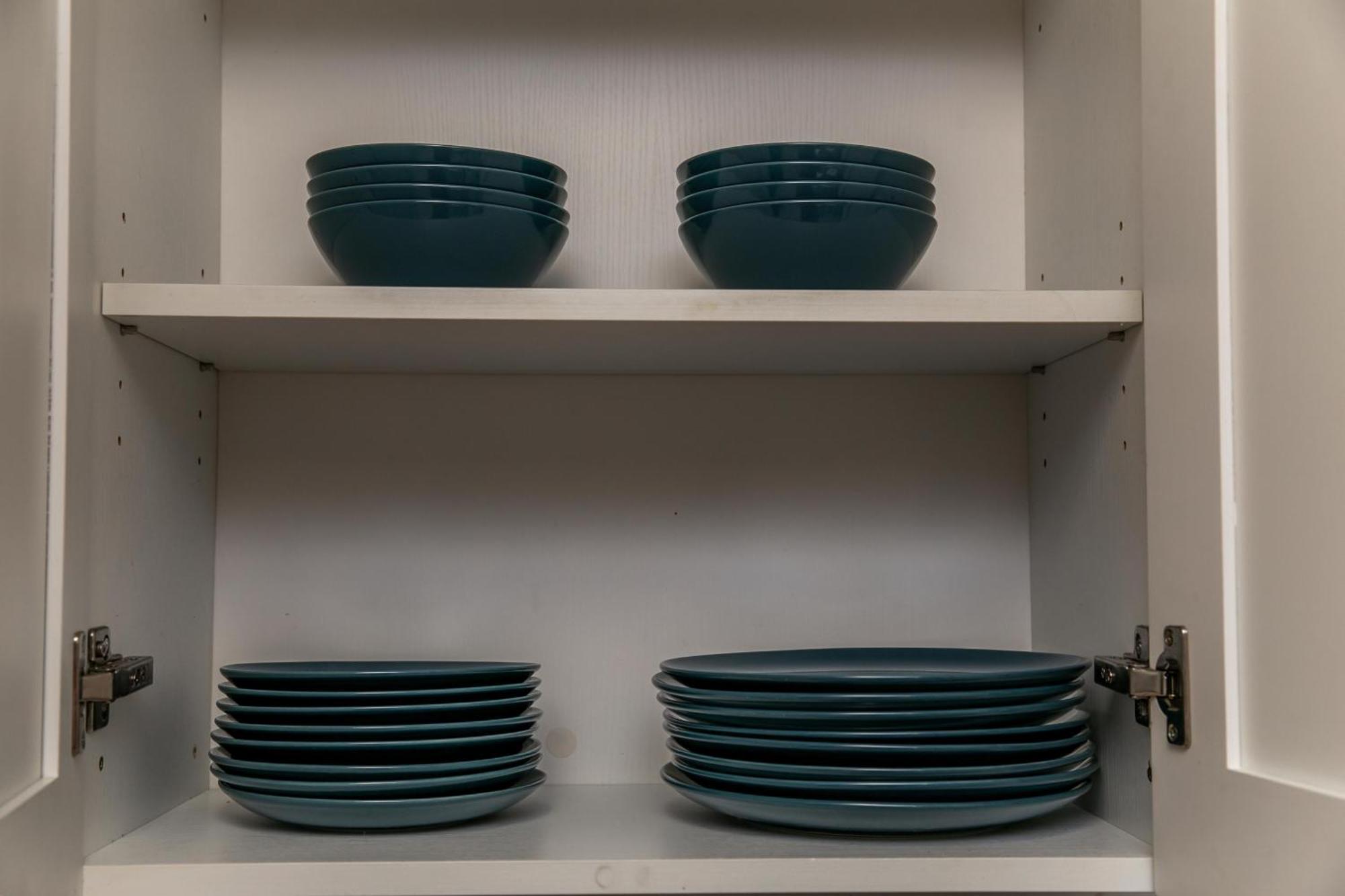 Executive Home - Long Stays Welcome - Garage Parking - Free Wifi & Netflix Edmonton Pokój zdjęcie